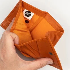 A. Eriksson lompakko Högsar Heljä Orange