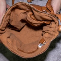 A. Eriksson olkalaukku Mila konjakki