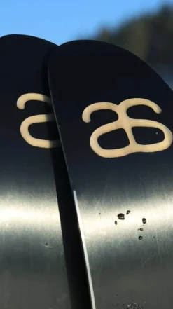 Altai liukulumikenkä Tao 165 + Pivot siteet