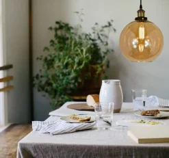 Aneta Lighting kattovalaisin Beatrice antiikki/meripihka