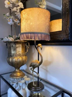 Aneta Lighting pöytävalaisin Flamingo mustakulta/kulta