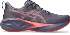 Asics juoksukengät Novablast 5 W