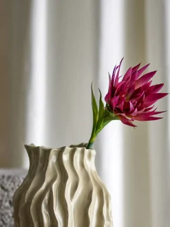 Bloomingville koristeoksa Lily violetti