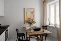 By Rydéns pöytävalaisin Lumi mattamusta/valkoinen