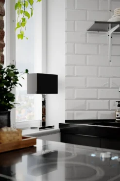 By Rydéns pöytävalaisin Prime 47 cm kromi/musta varjostin