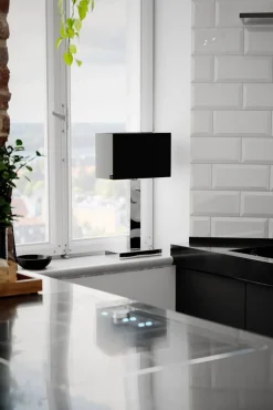 By Rydéns pöytävalaisin Prime 47 cm kromi/musta varjostin