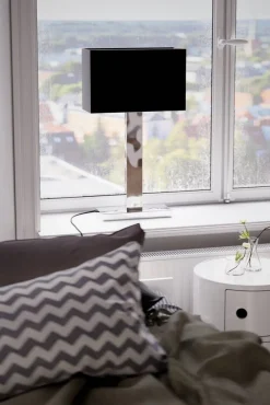 By Rydéns pöytävalaisin Prime 69 cm kromi/musta varjostin