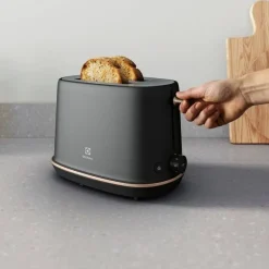 Electrolux Explore 7 leivänpaahdin E7T1-6BP