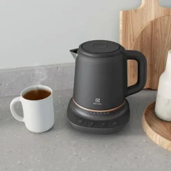 Electrolux Explore 7 vedenkeitin 1,25 L E7CK1-6BP