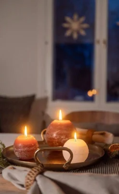 Fanni K Home pallokynttilä Rustiikki 12 cm cashew