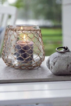 Fanni K Home pöytäkynttilä Rustiikki 6,8x12 cm yönsininen