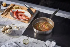 Fiskars All Steel paistokasari 26 cm