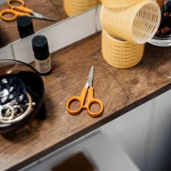 Fiskars Classic kynsisakset pyöreäkärkiset 10 cm