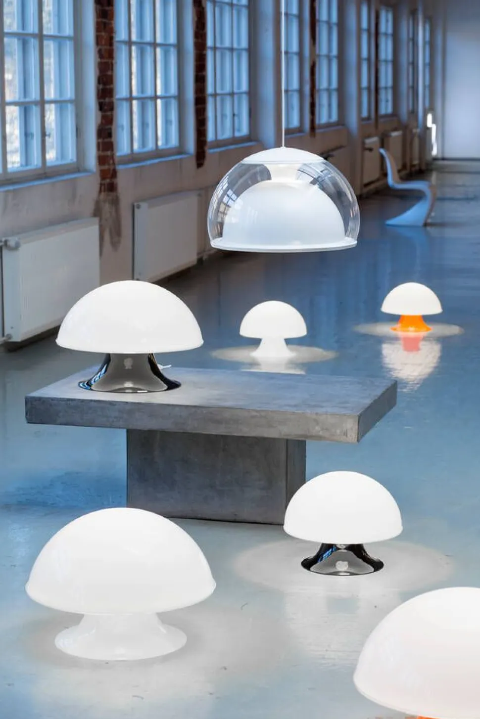 Fosto Siluette Ø 460 mm riippuvalaisin kirkas/valkoinen