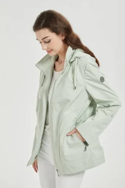 Gina S takki Doraine