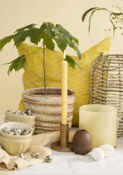 IB Laursen kruunukynttilä 29 cm rustiikki keltainen