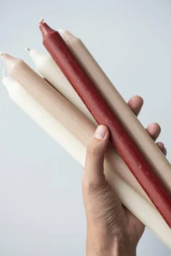 IB Laursen kruunukynttilä 29 cm rustiikki tummanpunainen