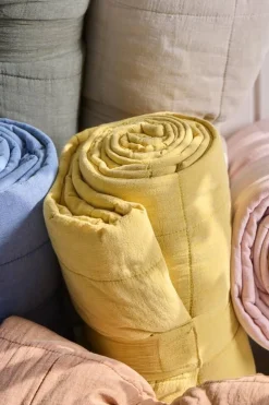 IB Laursen peitto keltainen