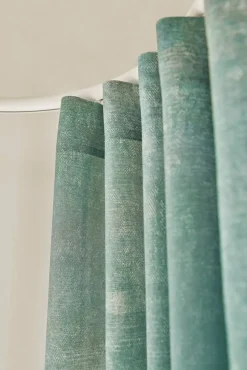 Ihanin D-verhokiskon kulma musta 20 x 20 cm