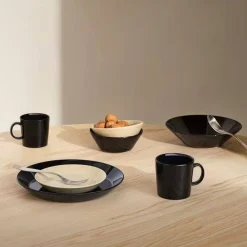 IIttala Teema musta Lautanen 21 cm