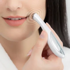 InnovaGoods kasvojen hierontalaite paristoilla