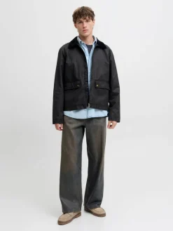 Jack Jones takki Jorbedford