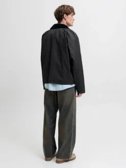 Jack Jones takki Jorbedford