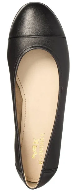 Klondike ballerinat Viviana Black