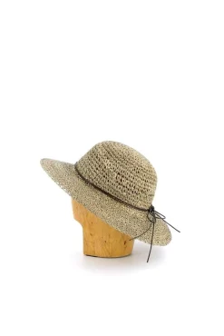 KN Kati Niemi hattu Naava