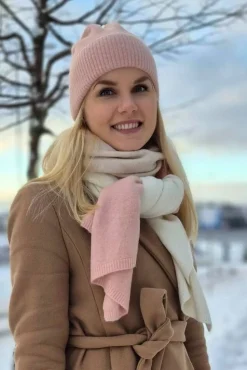 Lasessor huivi Suzana