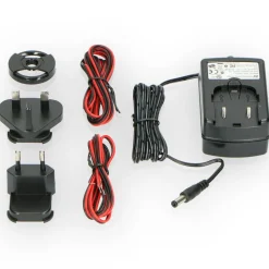 Lenco vinyylilevysoitin + kaiuttimet LS-300  musta