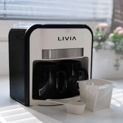 Livia kahvinkeitin 2 kuppia mustavalkoinen