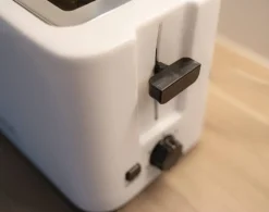 Livia leivänpaahdin 700 W valkoinen