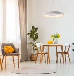 Mantra Niseko riippuvalaisin Ø 65 cm kaukosäätimellä valkoinen