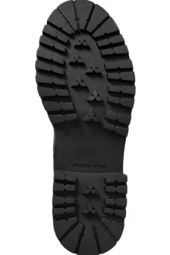 Musse & Cloud chelseat Yan NBK Black