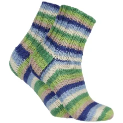 Novita 7 Veljestä Raita lanka 100 g suomikaari 975