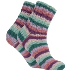 Novita 7 Veljestä Raita lanka 100 g pastellikaari 977