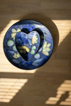 Pentik sydänmalja Studio 18x22 cm Carlson 165 v. sininen