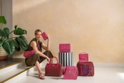 Pip Studio olkalaukku Freya Half Moon Cross Body Bag Stripe