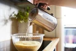 Russell Hobbs vedenkeitin Compact Home 24190-70 teräs