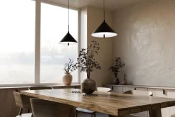 Sessak riippuvalaisin Jolie musta