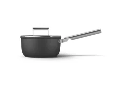 Smeg kattila 2,8 L musta