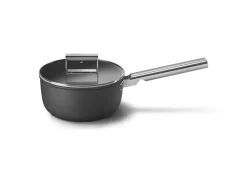 Smeg kattila 2,8 L musta