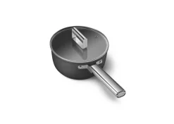 Smeg kattila 2,8 L musta