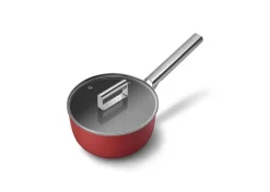 Smeg kattila 2,8 L punainen