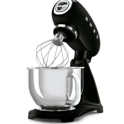 Smeg yleiskone SMF03BLEU metallikulholla, musta