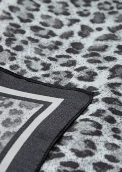 Soyaconcept silkkihuivi Pim 1