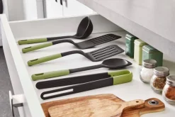 Tefal tarjoilukauha kaavinreunalla Essential 2in1