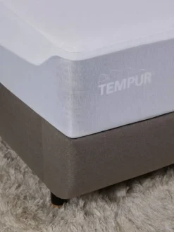 TEMPUR 140x220x17 cm muotoonommeltu suojalakana Cooling TENC