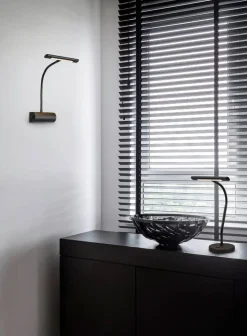 Trio Lighting LED pöytävalaisin Curtis mattamusta